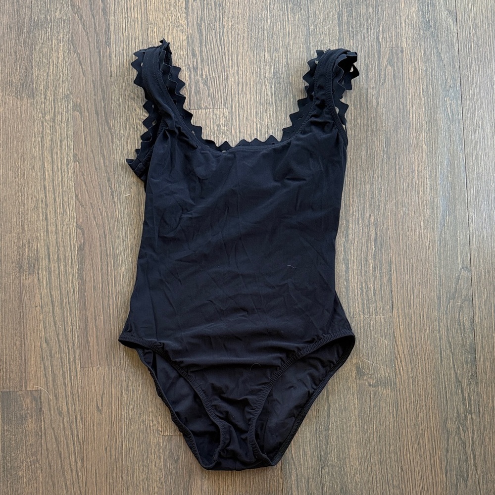 Women's Black Scalloped Strap One-Piece Swimsuit